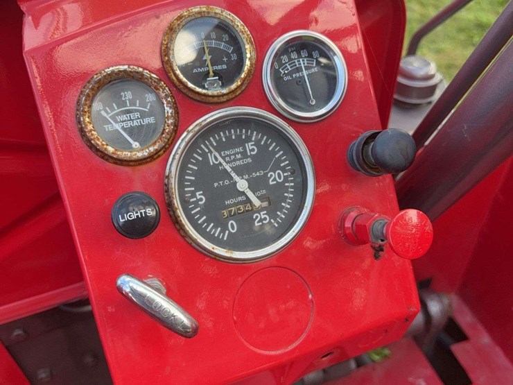 massey-ferguson-98-image-36