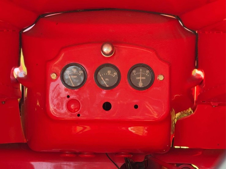 massey-ferguson-44-image-31