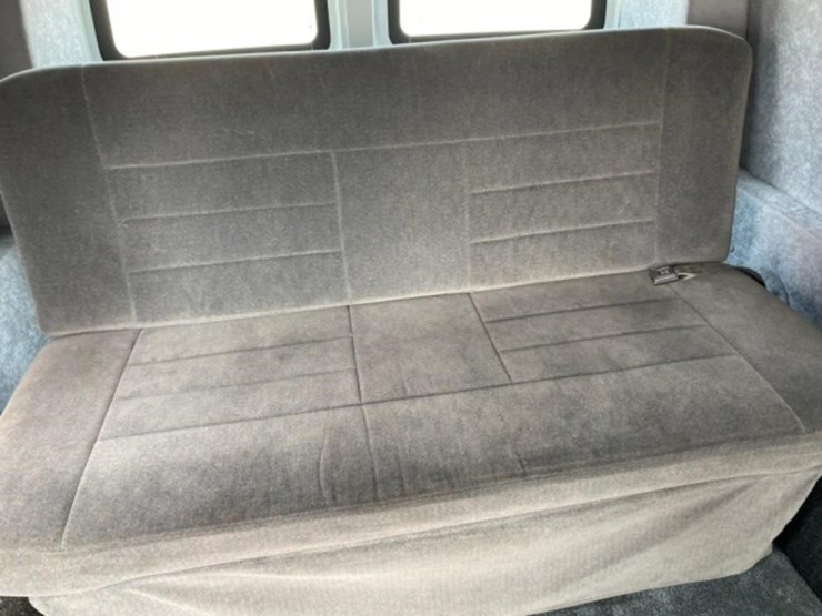 2004-chevy-express-van,-waldoch-crafts-edition,-image-25