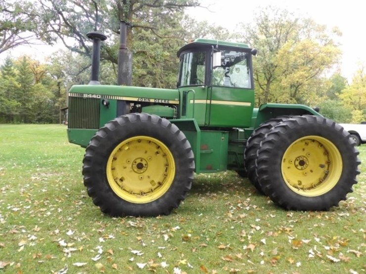 1981-john-deere-8440-image-2