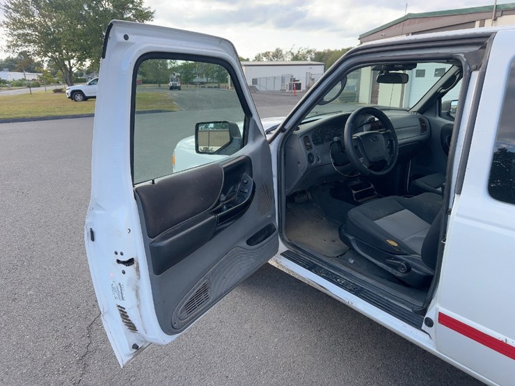 2009-ford-ranger-xlt-image-16