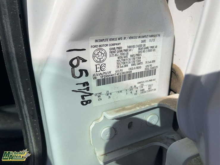 2014-ford-f450-image-22