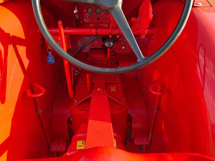 massey-ferguson-44-image-33