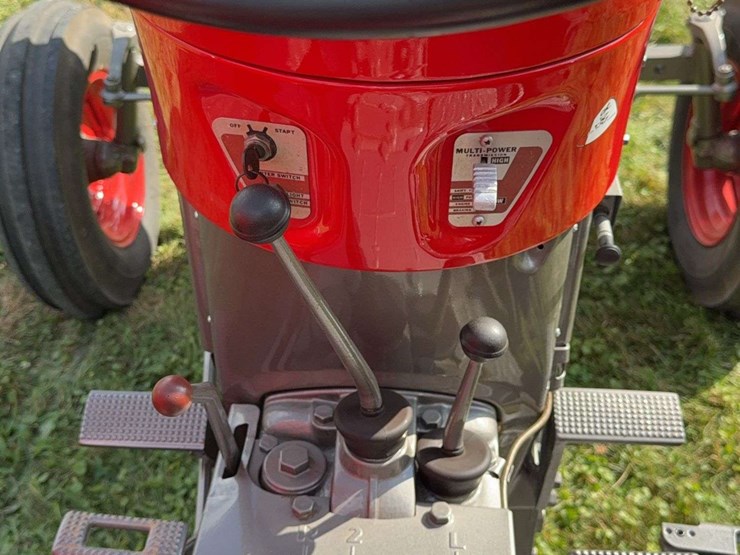 massey-ferguson-super-90-image-47
