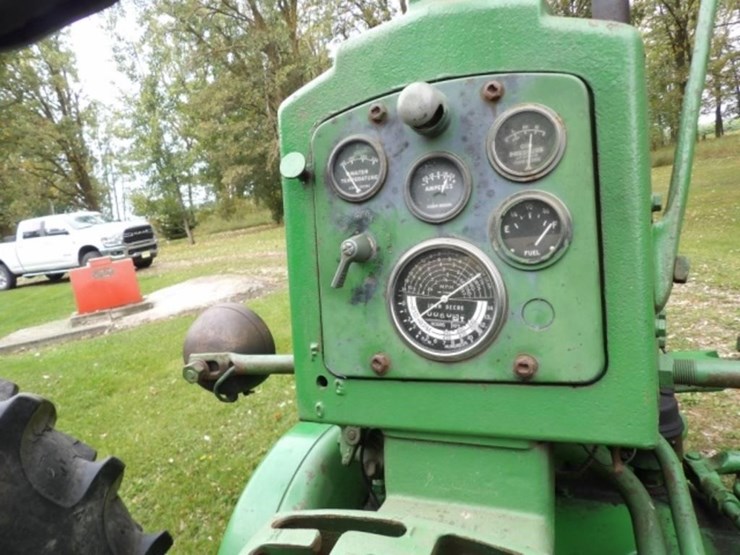 john-deere-620-image-12