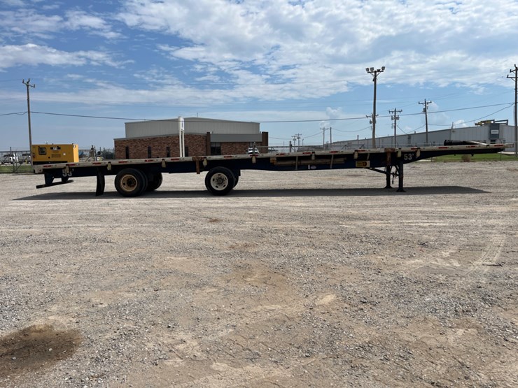 2010-utility-flatbed-image-3