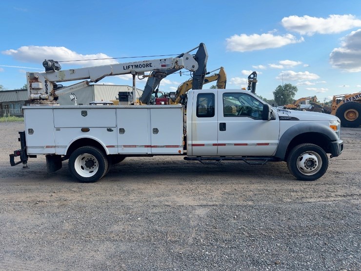 2012-ford-f550-xl-image-6
