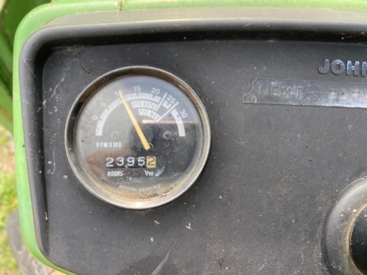 1986-john-deere-750-image-28