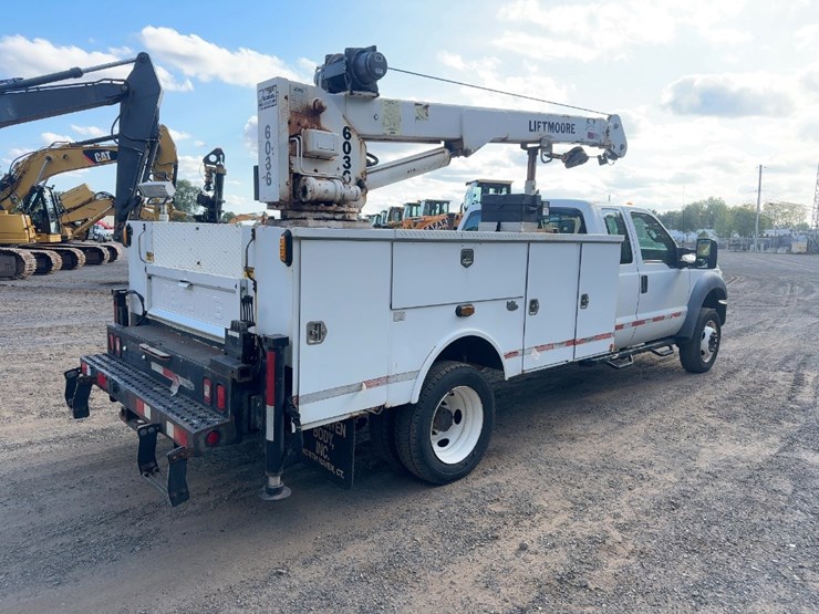 2012-ford-f550-xl-image-5