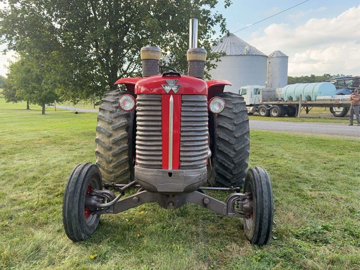 massey-ferguson-98-image-15