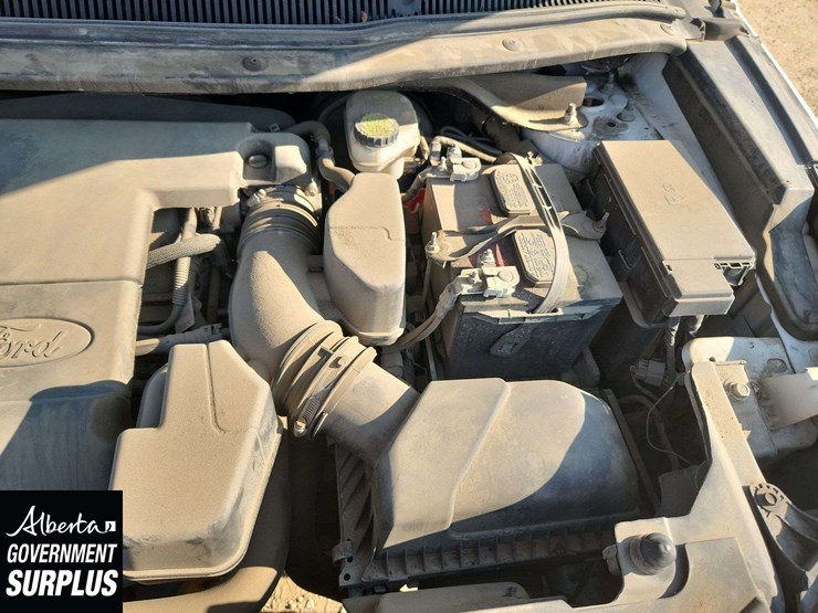 2017-ford-explorer-image-29