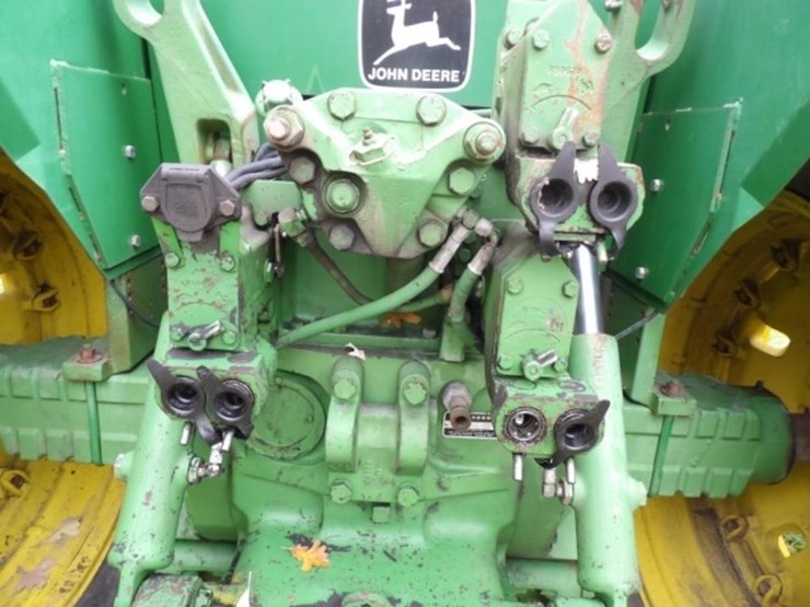 1981-john-deere-8440-image-34