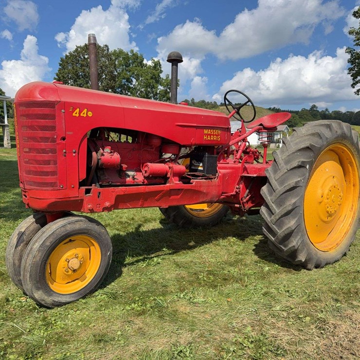 MASSEY-FERGUSON 44