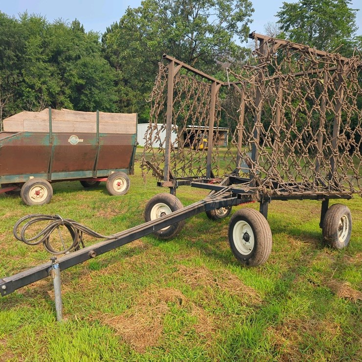 Coil Chain Harrow  with Hydraulic Lift, Pull-Type Hitch