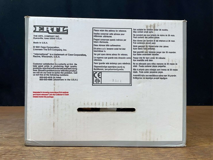 1/16-ih-hydro-100-nib-ertl-image-6
