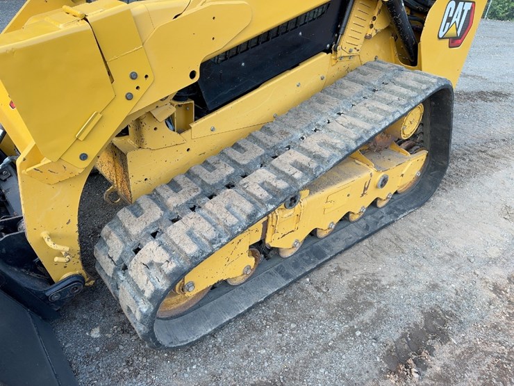 2020-caterpillar-299d3-xe-image-16
