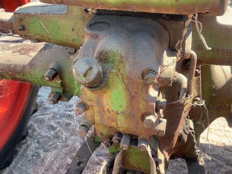 john-deere-model-b-image-33