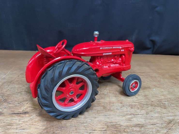 1/16-mccormick-deering-w-6-1990-pioneer-collectibles-image-9