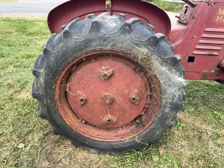 massey-ferguson-22-image-32