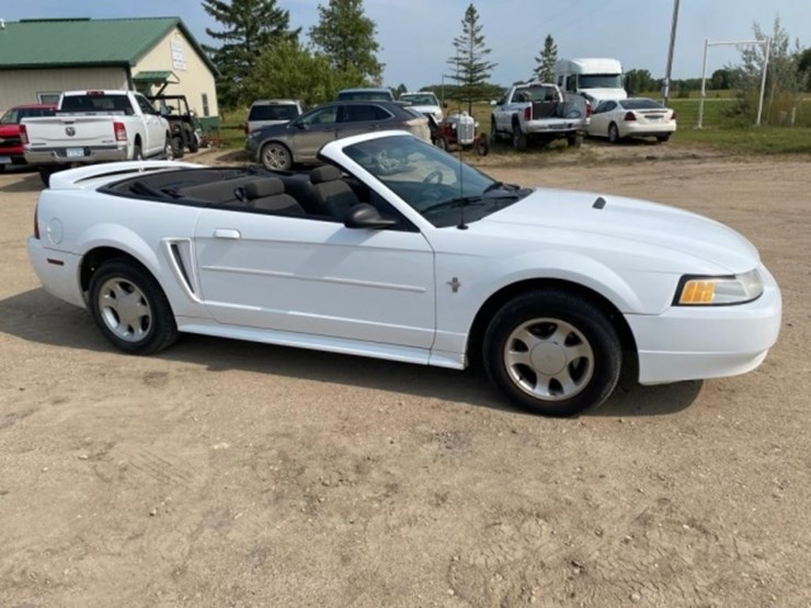2000-ford-2000-image-4