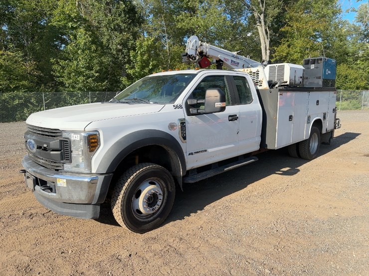 2019-ford-f550-xl-image-1