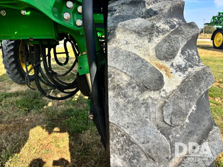 2018-john-deere-r4038-image-47