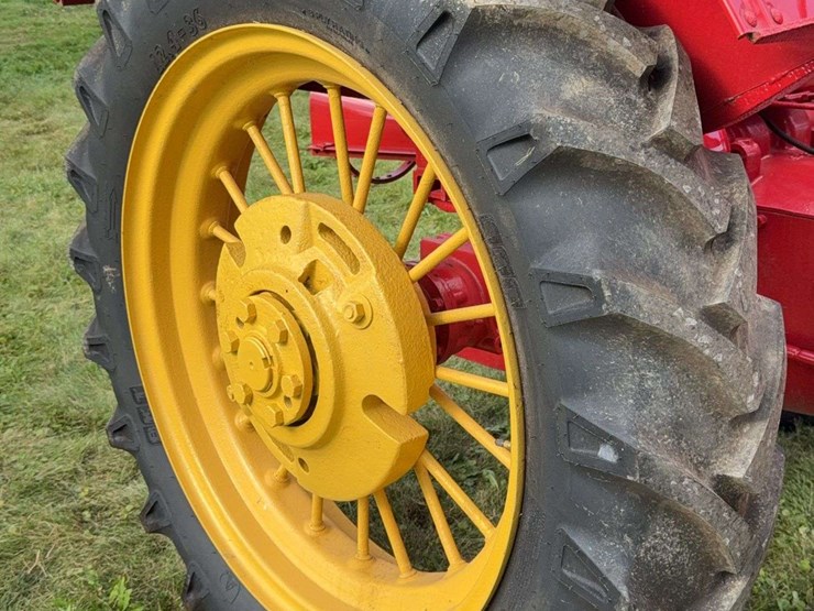 massey-harris-challenger-image-20