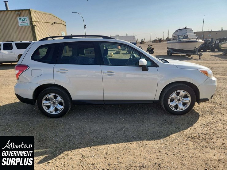 2015-subaru-forester-image-5