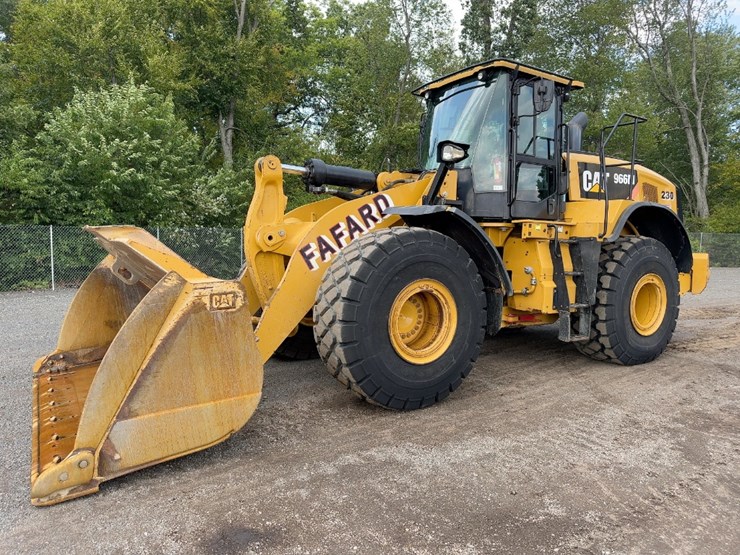 2017-caterpillar-966m-image-1
