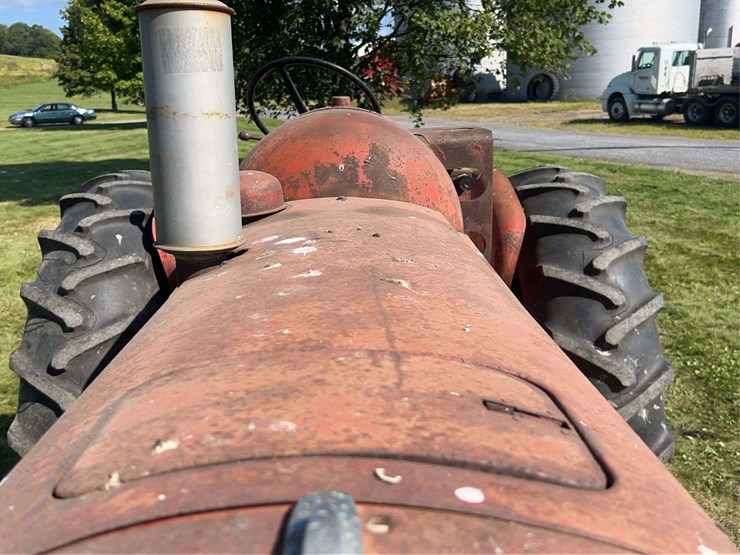 massey-ferguson-444-image-11