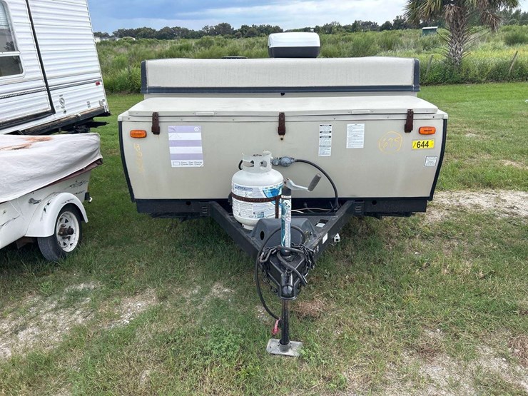 2014-rockwood-premier-2317g-23ft-s/a-pop-up-camper-image-9