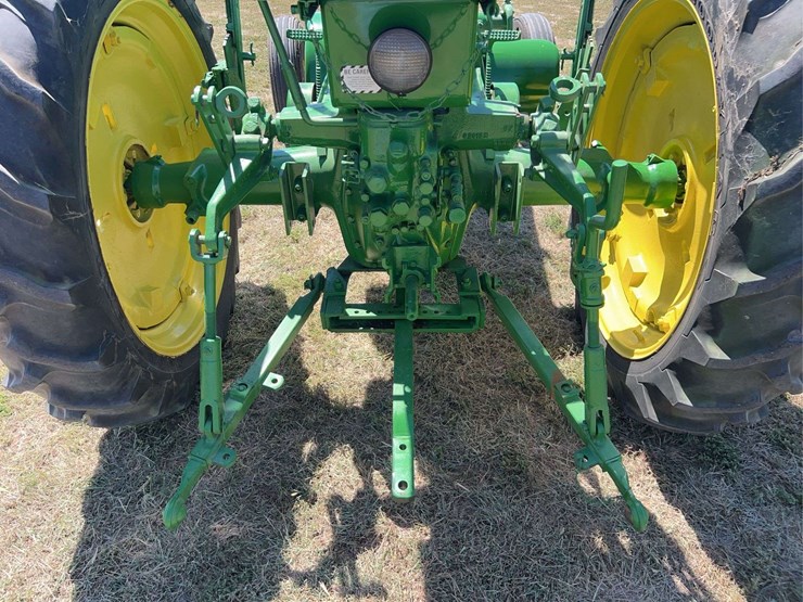 john-deere-model-b-image-35
