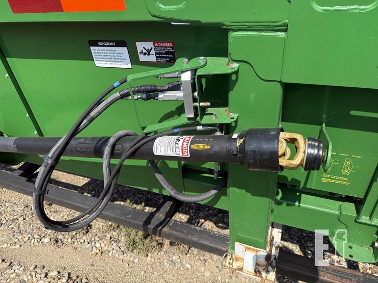 2018-john-deere-712c-image-11