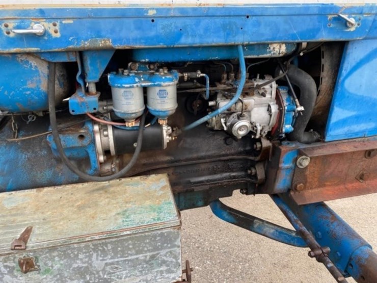 ford-5000-image-8