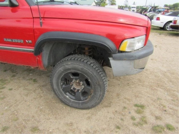 1996-dodge-ram-2500-image-24