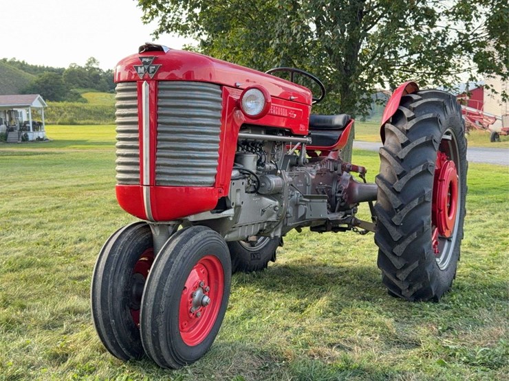 massey-ferguson-65-image-11