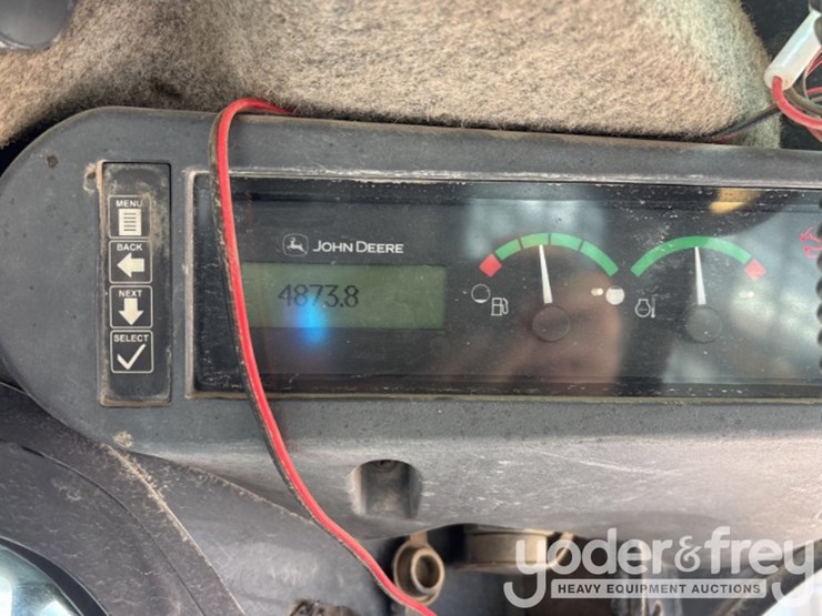 2010-deere-332d-image-5