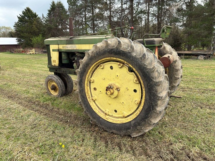 john-deere-60-image-12