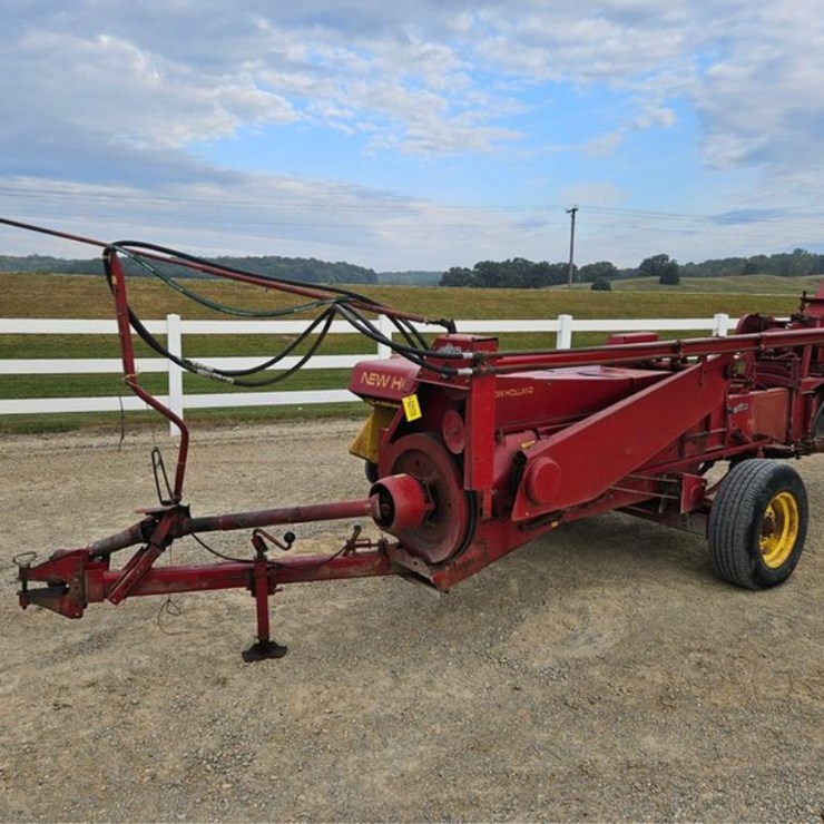NEW HOLLAND 273