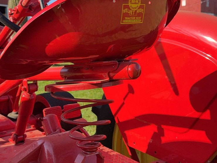 massey-ferguson-101-image-35
