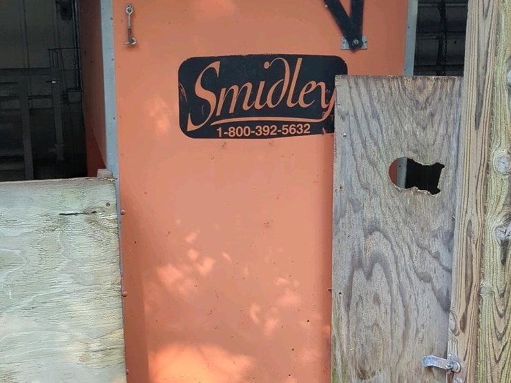 smidley-livestock--feeder-5'5"x3'x5'2"-image-2