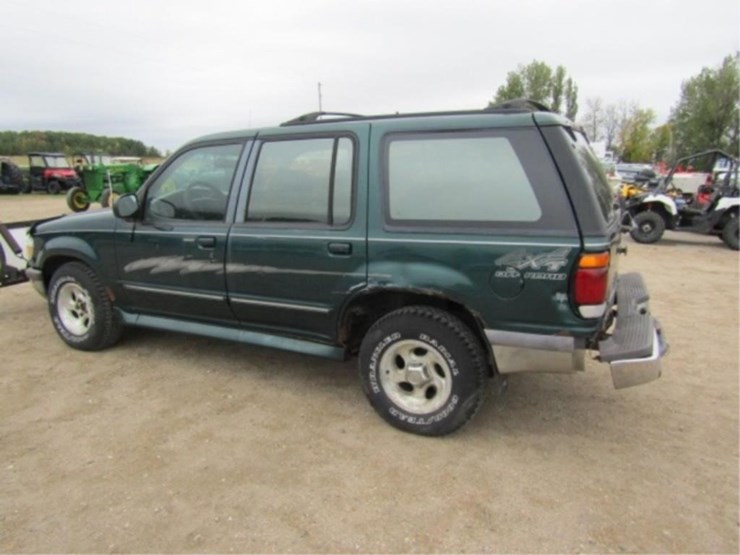 1997-ford-explorer-xlt-image-15