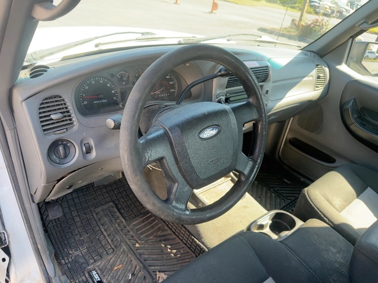 2009-ford-ranger-xlt-image-18