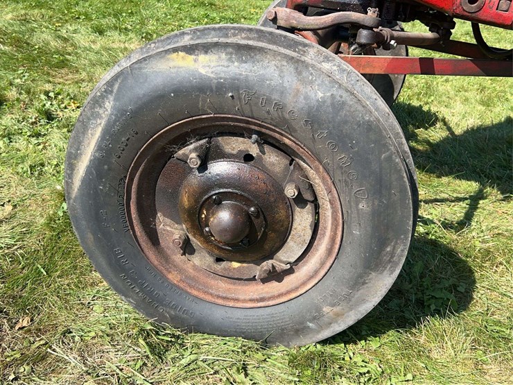 massey-ferguson-444-image-13
