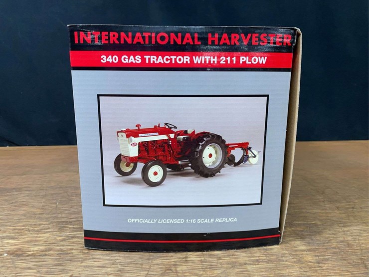 1/16-ih-340-w/-plow-nib-sc-image-3