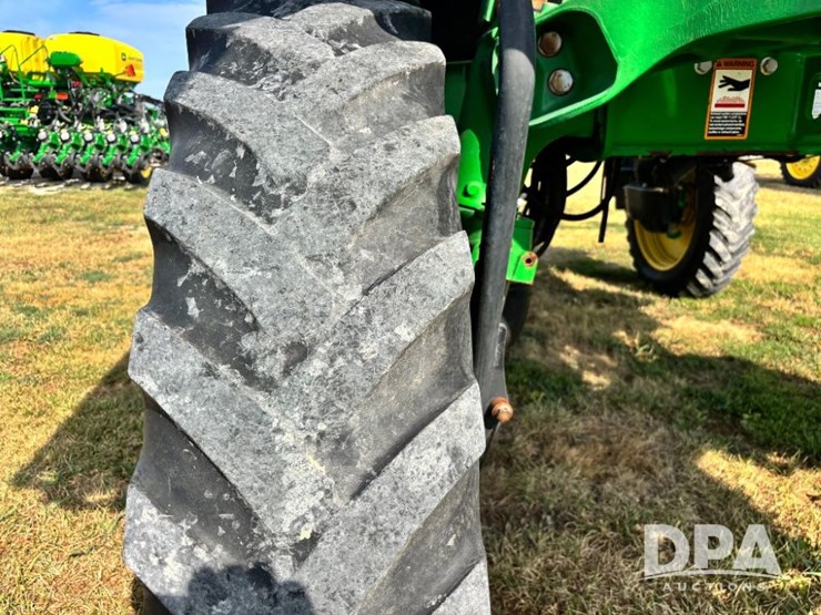 2018-john-deere-r4038-image-83