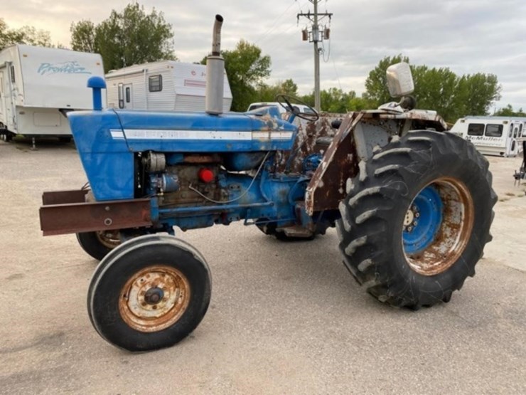 ford-5000-image-43