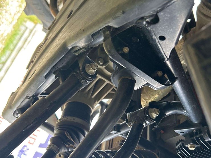 2024-cfmoto-cforce-600-4x4-atv-image-12