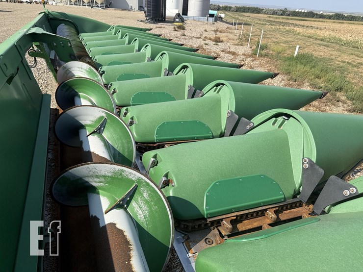 2018-john-deere-712c-image-28
