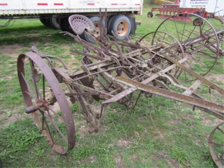 john-deere-2-image-2